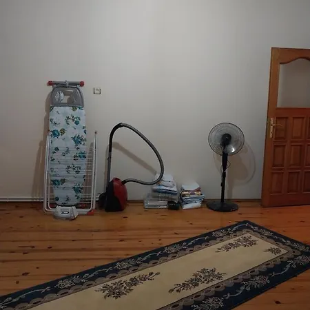 Apartment Ece