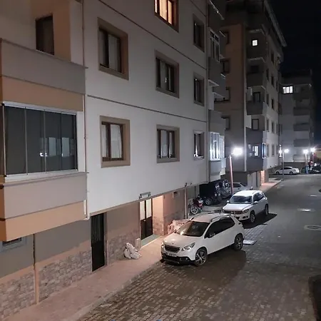 Ece *